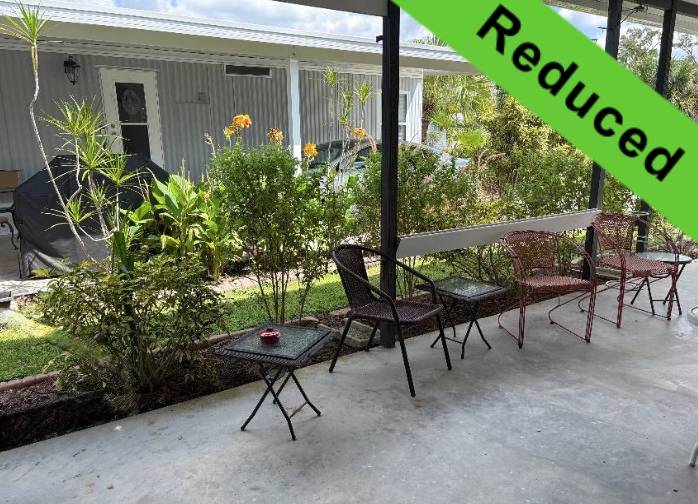 Venice, FL Mobile Home for Sale located at 1193 S Indies Circle Bay Indies